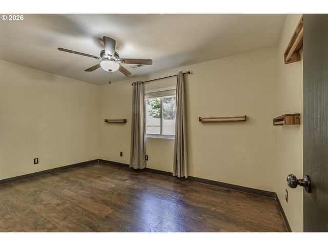 31775 Nw WASCOE St, North Plains, OR 97133