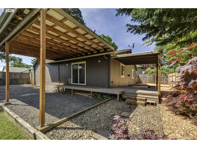 31775 Nw WASCOE St, North Plains, OR 97133