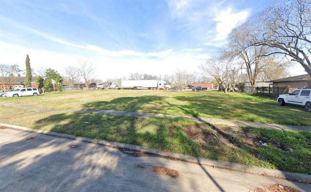 000 Marleen Street, Houston, TX 77034