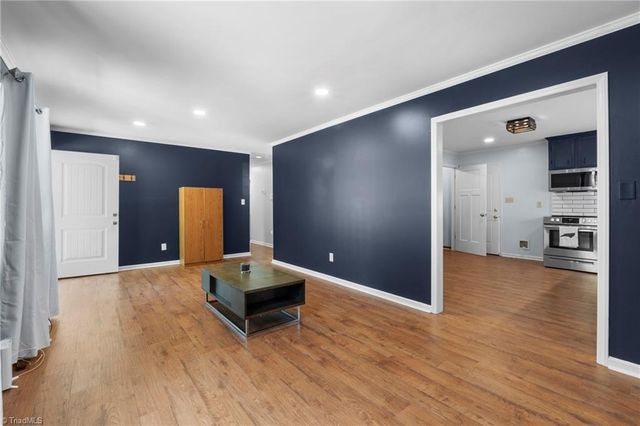 362 Nc Highway 109, Thomasville, NC 27360