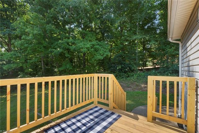 362 Nc Highway 109, Thomasville, NC 27360