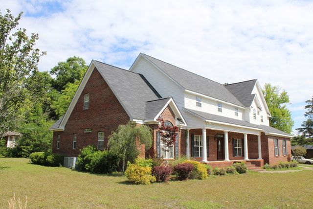 3003 Aaron St., Dothan, AL 36303