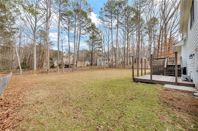 672 Wedgewood Drive, Woodstock, GA 30189