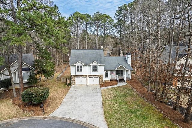 672 Wedgewood Drive, Woodstock, GA 30189