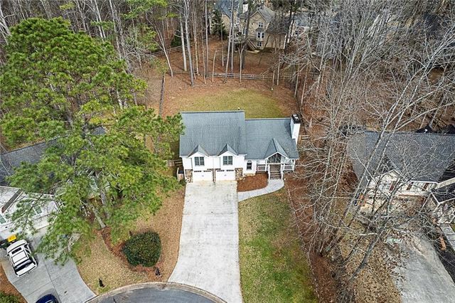 672 Wedgewood Drive, Woodstock, GA 30189