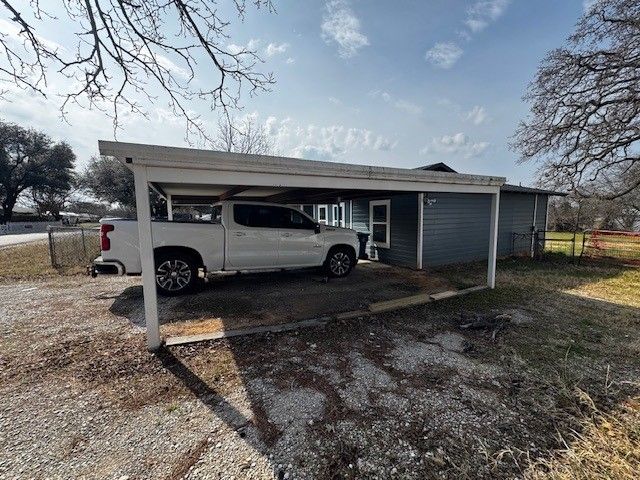 120 Live Oak Drive, Sanctuary, TX 76020