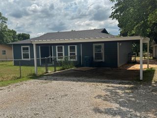 120 Live Oak Drive, Sanctuary, TX 76020