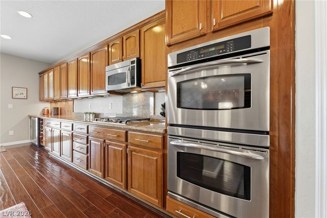 8133 Bay Dunes Street, Las Vegas, NV 89131