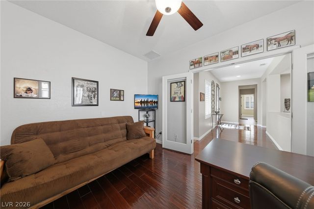 8133 Bay Dunes Street, Las Vegas, NV 89131