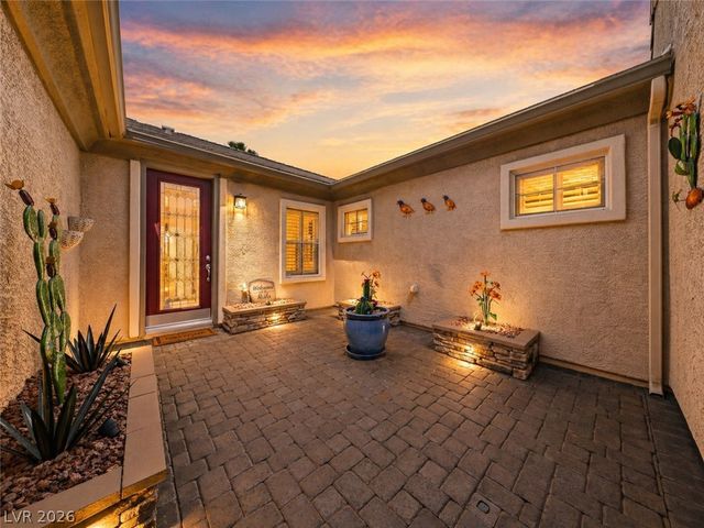 8133 Bay Dunes Street, Las Vegas, NV 89131