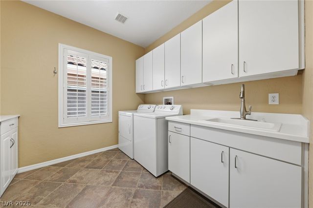8133 Bay Dunes Street, Las Vegas, NV 89131