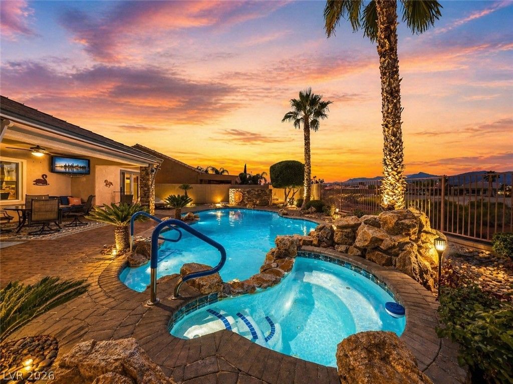 8133 Bay Dunes Street, Las Vegas, NV 89131