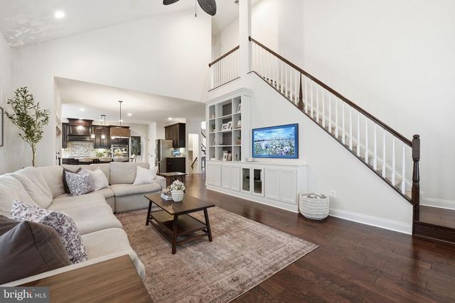 14455 YELLOW TAVERN CT, Haymarket, VA 20169