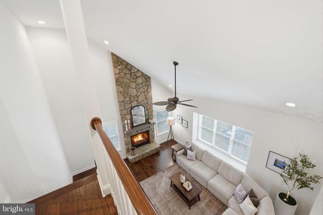 14455 YELLOW TAVERN CT, Haymarket, VA 20169