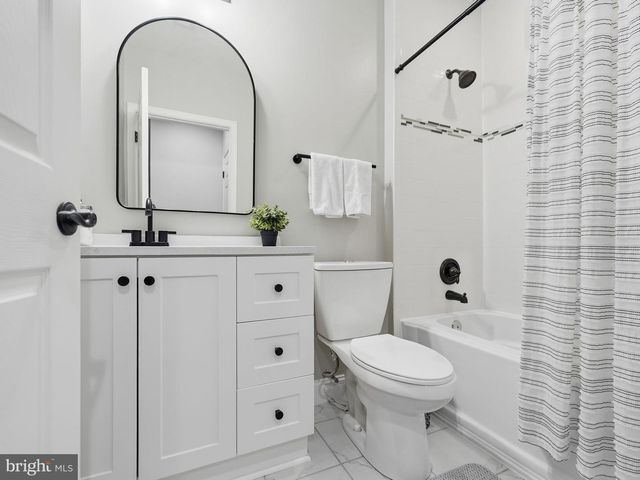 14455 YELLOW TAVERN CT, Haymarket, VA 20169