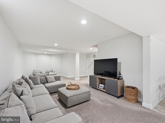 14455 YELLOW TAVERN CT, Haymarket, VA 20169