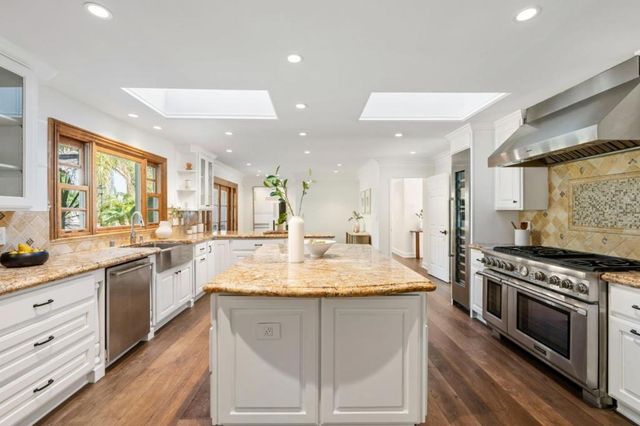 330 Ridgeway Road, Woodside, CA 94062