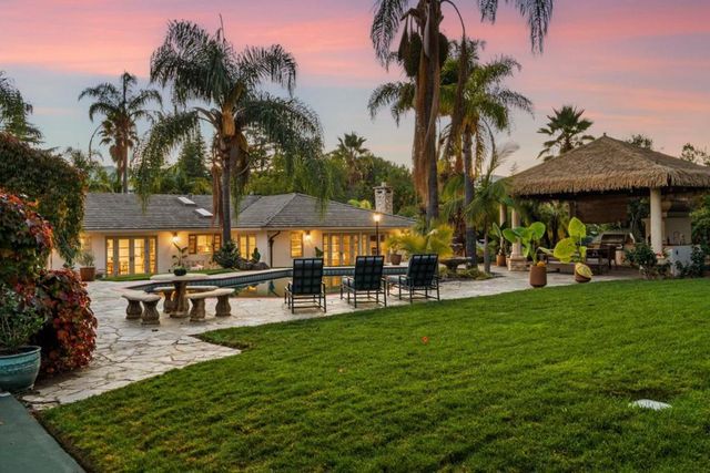 330 Ridgeway Road, Woodside, CA 94062