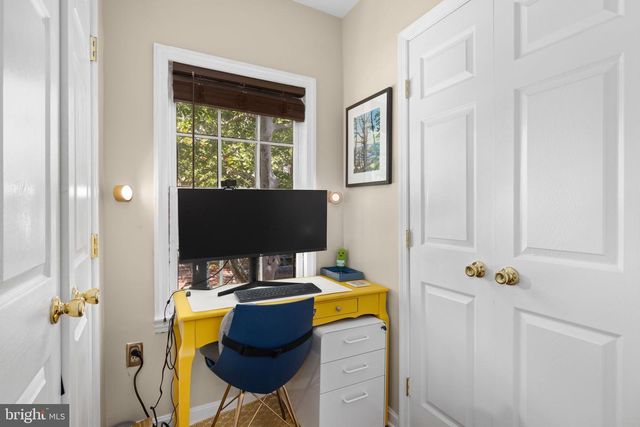 2726 P ST NW, Washington, DC 20007
