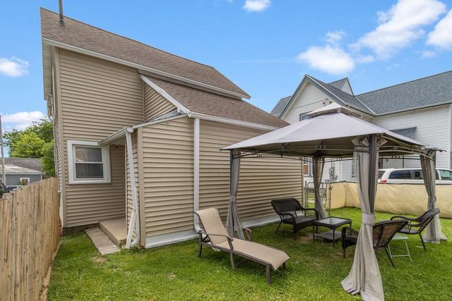 206 4th Street, Beaver Dam, WI 53916