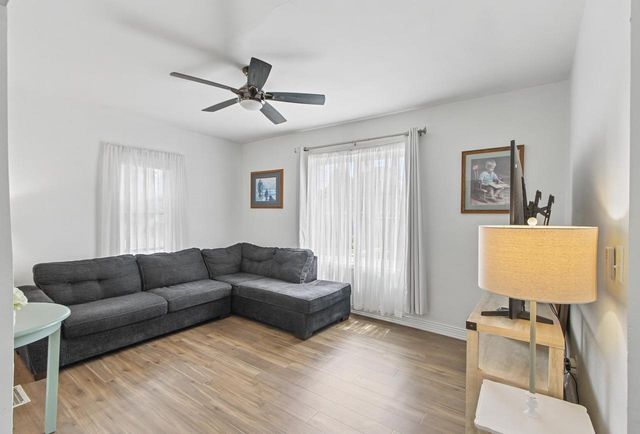 206 4th Street, Beaver Dam, WI 53916