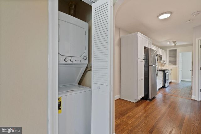 1612 17TH PL SE, Washington, DC 20020