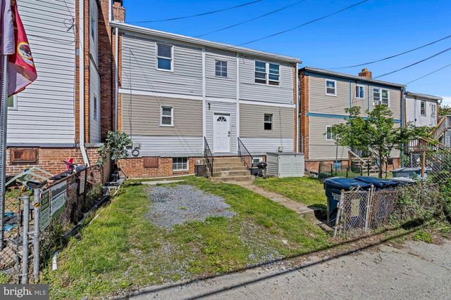 1612 17TH PL SE, Washington, DC 20020