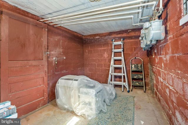 1612 17TH PL SE, Washington, DC 20020