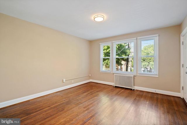 1612 17TH PL SE, Washington, DC 20020