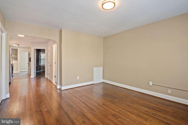 1612 17TH PL SE, Washington, DC 20020