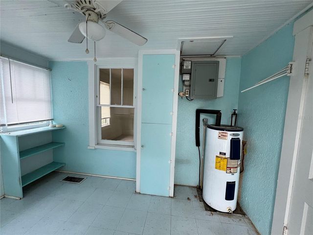 351 W NEW YORK AVENUE, Lake Helen, FL 32744