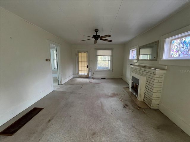 351 W NEW YORK AVENUE, Lake Helen, FL 32744