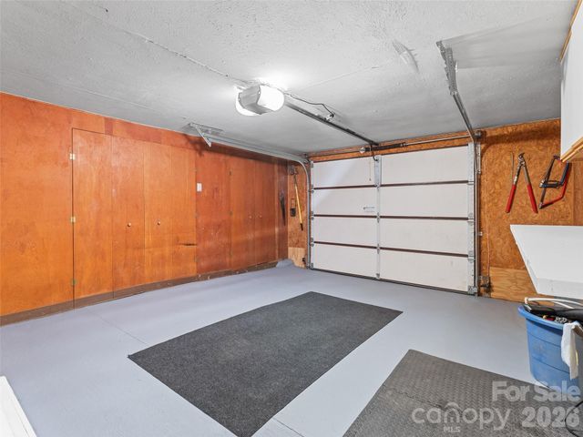 32 Uloque Court, Brevard, NC 28712