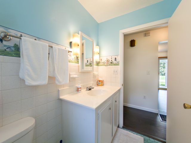 1333 Mount Eden Road, Russell Springs, KY 42642