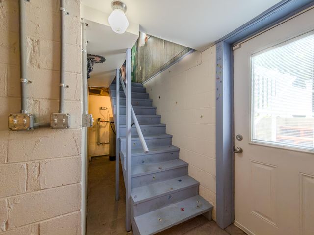 1333 Mount Eden Road, Russell Springs, KY 42642