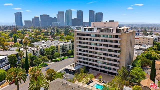1333 S Beverly Glen Boulevard 902, Los Angeles, CA 90024