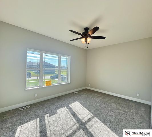 7810 Augustine Avenue, Lincoln, NE 68516