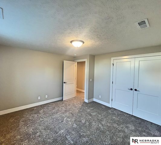 7810 Augustine Avenue, Lincoln, NE 68516