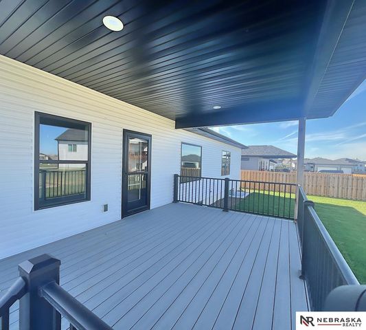 7810 Augustine Avenue, Lincoln, NE 68516