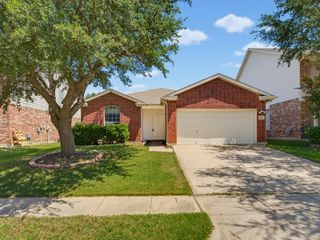 4105 Capstone Drive, Fort Worth, TX 76244