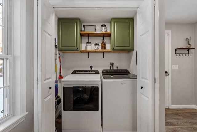 240 Stoneybrook Rd, Fitchburg, MA 01420