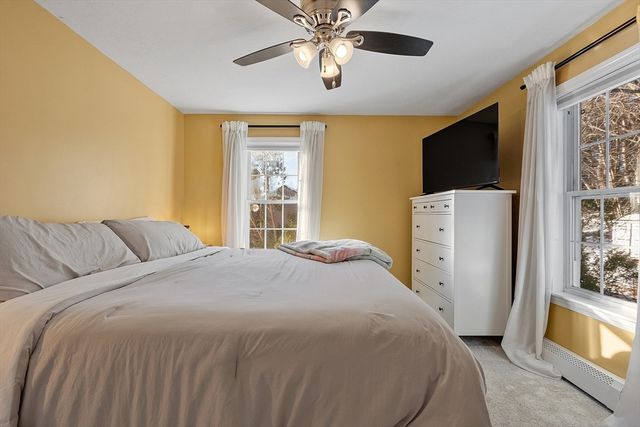 240 Stoneybrook Rd, Fitchburg, MA 01420