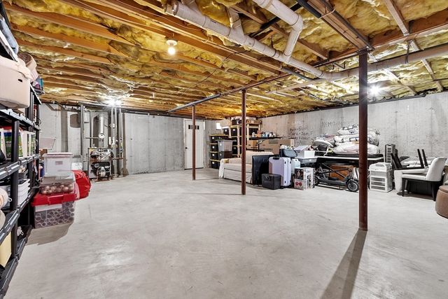 240 Stoneybrook Rd, Fitchburg, MA 01420