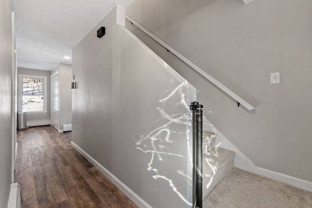 240 Stoneybrook Rd, Fitchburg, MA 01420