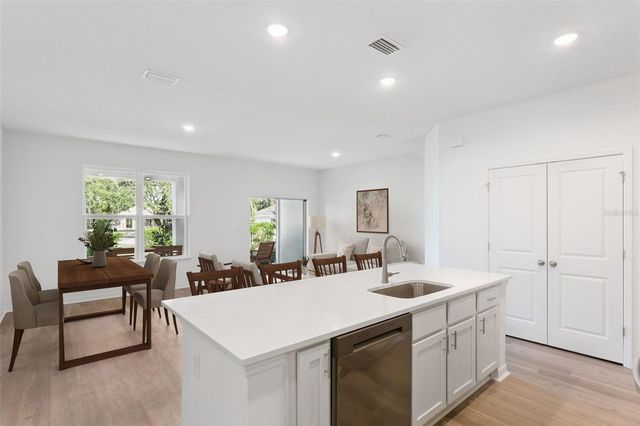2274 RED PINE COURT, Eustis, FL 32726