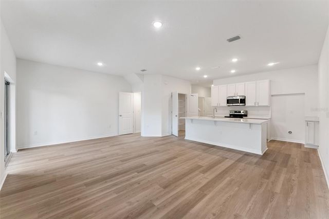 2274 RED PINE COURT, Eustis, FL 32726