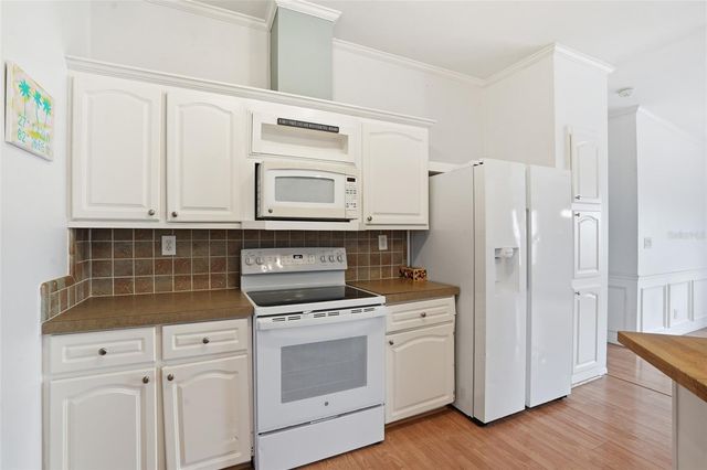 110 W MARLAND COURT, Nokomis, FL 34275