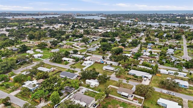 110 W MARLAND COURT, Nokomis, FL 34275
