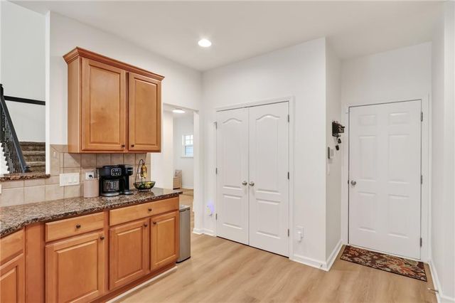 502 Hillside Trail, Woodstock, GA 30188