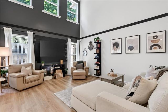 502 Hillside Trail, Woodstock, GA 30188